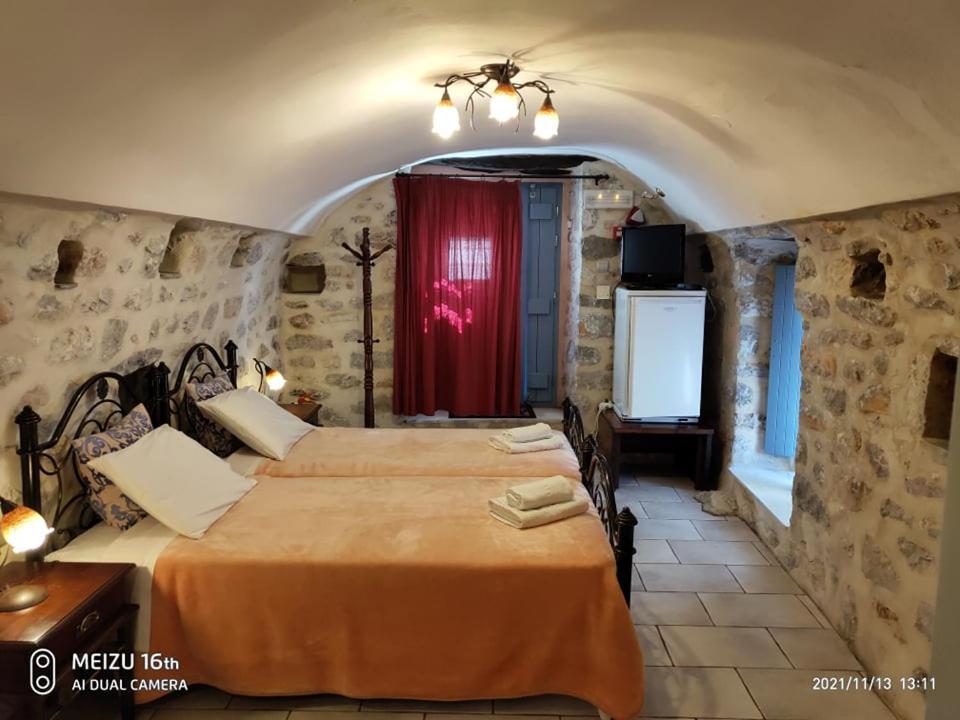 Petrounis Hotel Areopoli Exterior foto